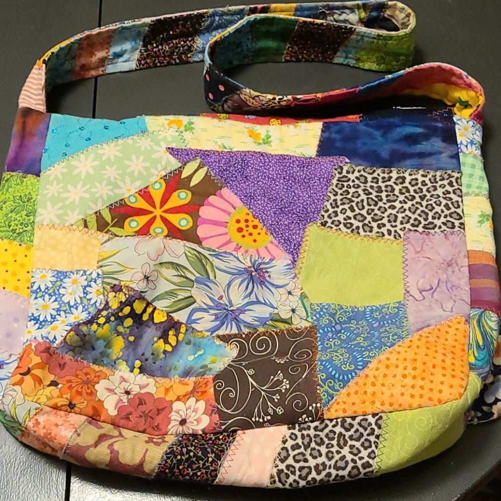 Homemade patchwork messenger bag - Picture 6 of 6